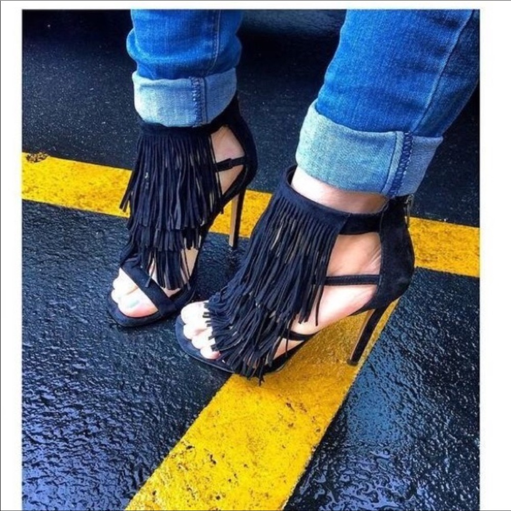Steve Madden Fringly heels